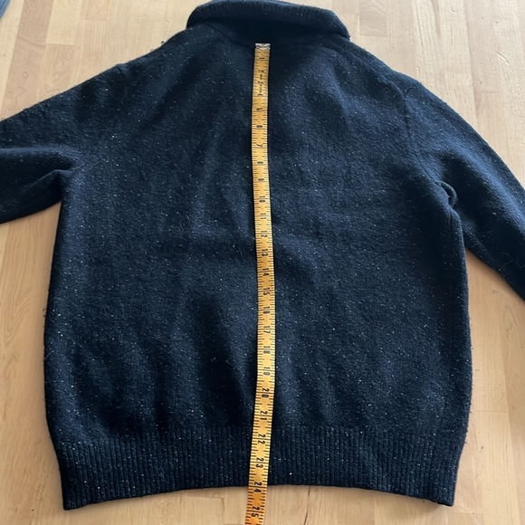 Untilckit Men’s Lambswool Sweater - Picture 6 of 8